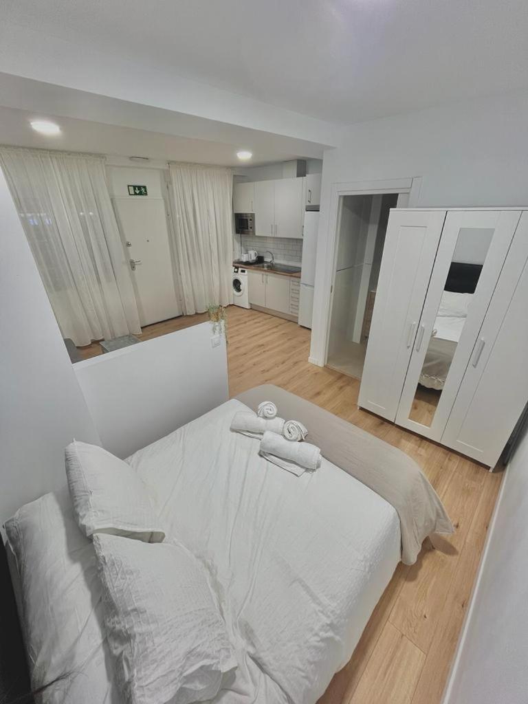 Ferienwohnung Lofts 4Towers - La Paz Madrid Exterior foto
